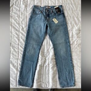 NWT Women’s Levi’s Middy Straight